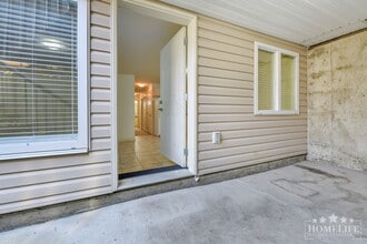 6129-6148 148 St in Surrey, BC - Building Photo - Building Photo