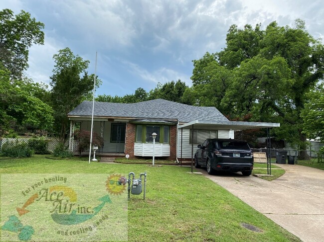 property at 5530 S Newport Ave