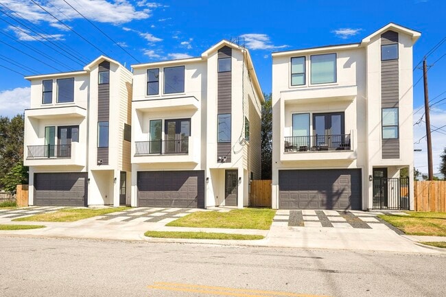 1611 Shelby St in Houston, TX - Building Photo - Building Photo