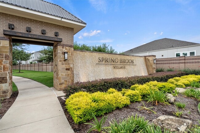 3104 Planters Peak Dr