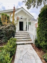 574 Reno Ave in Reno, NV - Building Photo - Building Photo