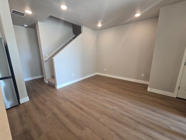 4828 River Roads Dr in Timnath, CO - Building Photo - Building Photo