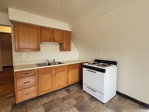 310 Jefferson Ave in Washington, PA - Building Photo - Building Photo