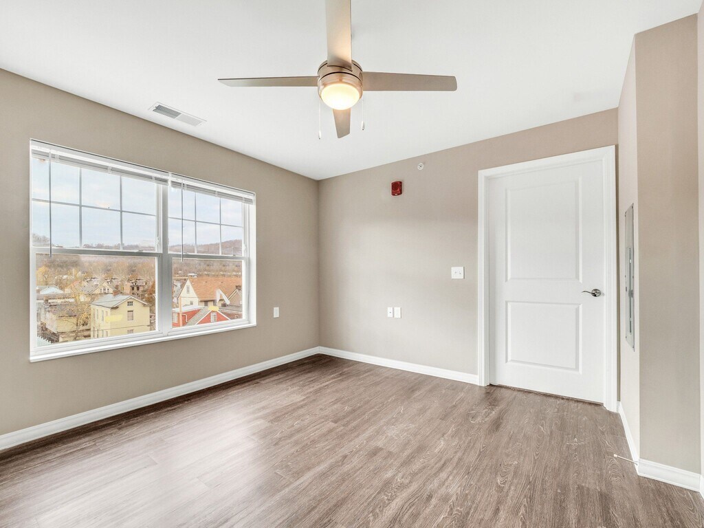 Hobbs Greene Apartments in Wheeling, WV