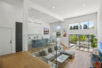 15 Waterway in Irvine, CA - Building Photo - Building Photo