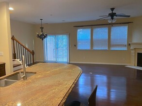 1597 Trailview Way NE in Atlanta, GA - Foto de edificio - Building Photo