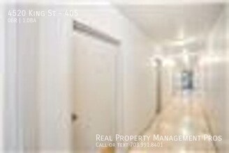 4520 King St in Alexandria, VA - Foto de edificio - Building Photo