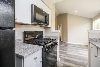 7223 Londres Dr in Houston, TX - Building Photo - Building Photo