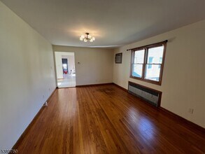215 Saddle River Rd in Saddle Brook, NJ - Building Photo - Building Photo