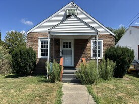 2201 20th St NE in Canton, OH - Building Photo