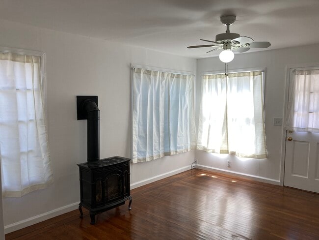 929 Georgia St, Unit #1