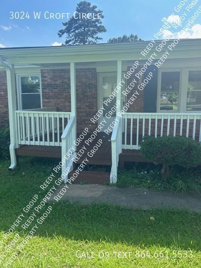 property at 3024 W Croft Cir