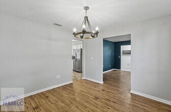 404 Clairemore Ct in Hinesville, GA - Building Photo - Building Photo