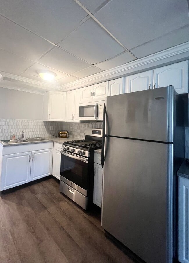 property at 75 Chiswick Rd