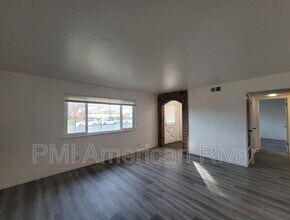 2803 Norcade Cir in Sacramento, CA - Building Photo - Building Photo