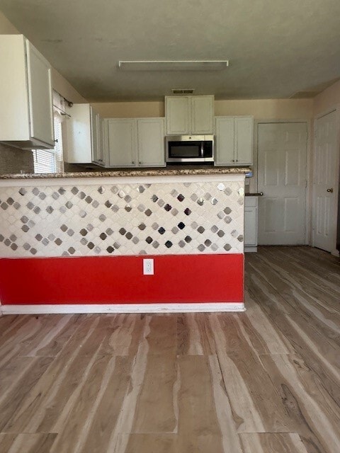 property at 2430 Glenholly Park Dr