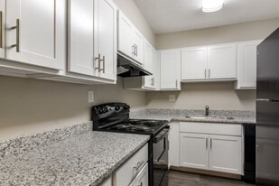 Villages at West Laurel in Richmond, VA - Building Photo