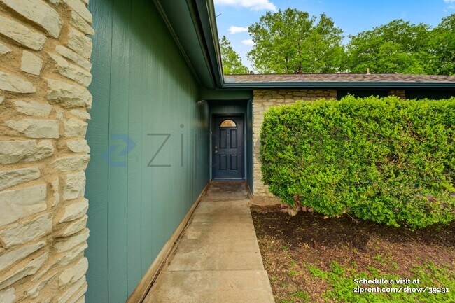 5703 Cherry Cove in Austin, TX - Building Photo - Building Photo