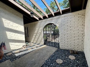 6429 Rancho Park Dr in San Diego, CA - Building Photo - Building Photo