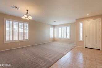 1738 W Glenhaven Dr in Phoenix, AZ - Building Photo - Building Photo