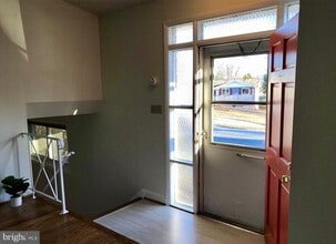 4917 McCall St in Rockville, MD - Building Photo - Building Photo