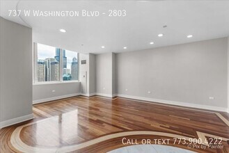 737 W Washington Blvd in Chicago, IL - Foto de edificio - Building Photo
