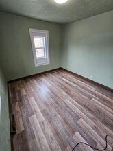 100 N Lake Ave in Gillett, WI - Building Photo - Building Photo