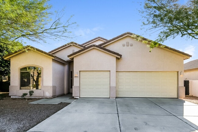 property at 6805 W Lariat Ln