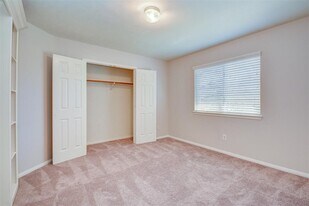 25915 Drybrook Rd in Spring, TX - Building Photo