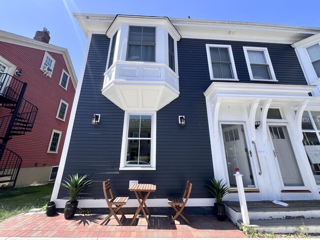 property at 371 Islington St