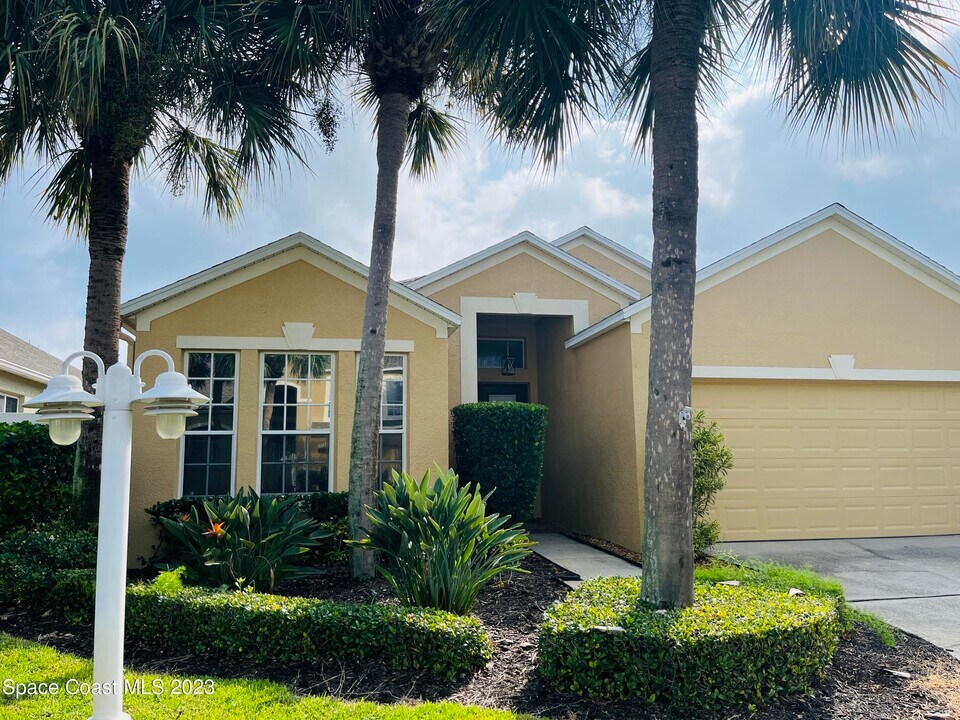 2965 Limpet Ct in Indialantic, FL - Building Photo