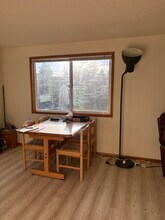 1443 NW 20th St in Corvallis, OR - Foto de edificio - Building Photo