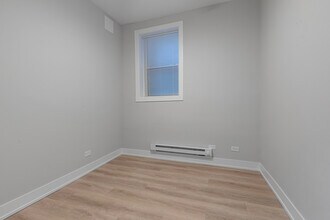 1456 W Fargo Ave in Chicago, IL - Building Photo - Building Photo