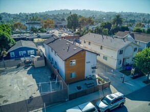 5256 Meridian St in Los Angeles, CA - Building Photo - Building Photo