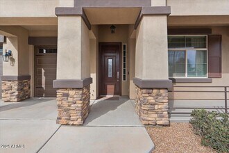 282 E Bartlett Way in Chandler, AZ - Building Photo - Building Photo