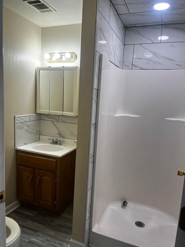 1007 Wallace St in Clovis, NM - Building Photo - Building Photo