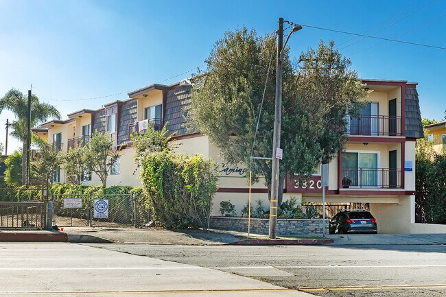 3320 Redondo Beach Blvd. in Torrance, CA - Building Photo - Building Photo