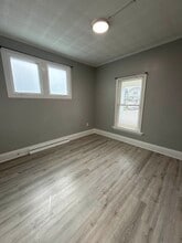 109 Unger Ave, Unit Lower in Buffalo, NY - Building Photo - Building Photo