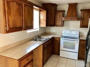 718 O Hare Dr in Edinburg, TX - Building Photo - Building Photo