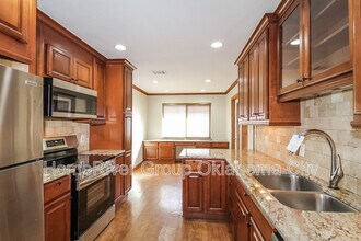 10209 Island View Dr in Oklahoma City, OK - Foto de edificio - Building Photo