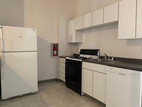 248 S Atlantic Ave, Unit 1 in Pittsburgh, PA - Building Photo - Building Photo