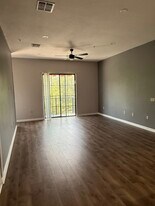 3712 Avalon Park E Blvd, Unit Avalon Park in Orlando, FL - Building Photo