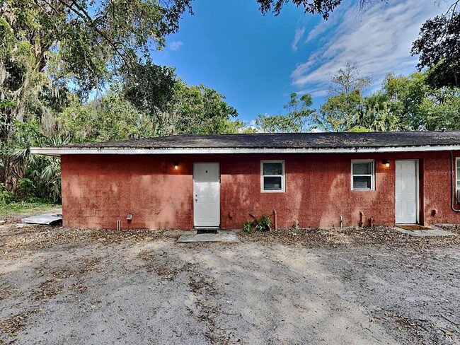 property at 430 S Parsons Ave
