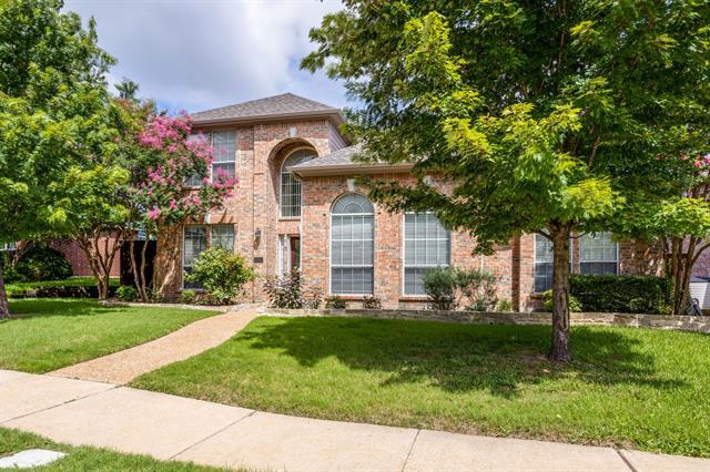 1304 Pagewynne Dr in Plano, TX - Building Photo