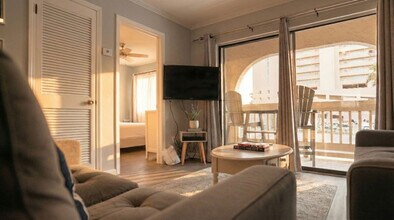 924 W Beach Blvd, Unit FL1-ID1364784P in Gulf Shores, AL - Foto de edificio - Building Photo