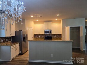 6619 Ware Rd in Charlotte, NC - Building Photo - Building Photo