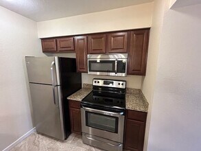 1634 W Village Way in Tempe, AZ - Building Photo - Building Photo