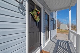 2241 Mountain View Rd in Powhatan, VA - Building Photo - Building Photo