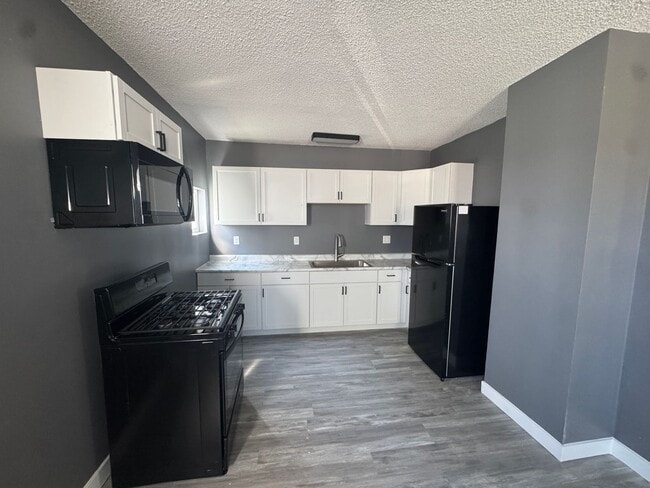 620 1st Ave in Silvis, IL - Foto de edificio - Building Photo