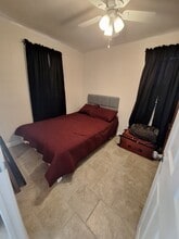 321 W 5th St, Unit C in Cookeville, TN - Building Photo - Building Photo